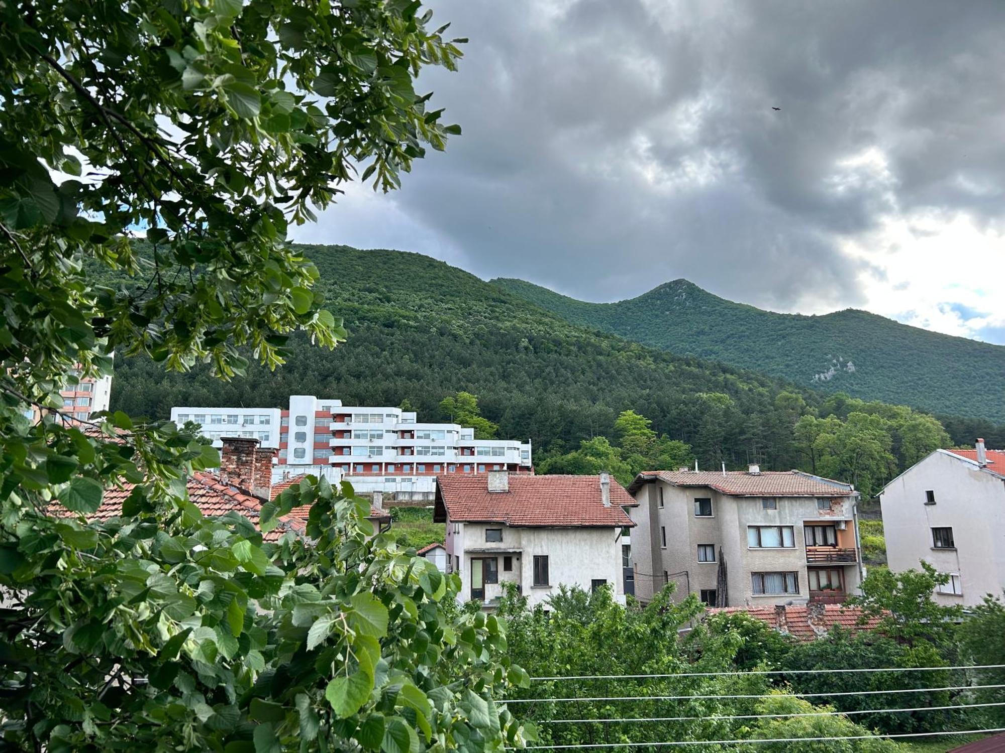 Apart House Ana Апартамент За Гости Ана Vratsa Buitenkant foto